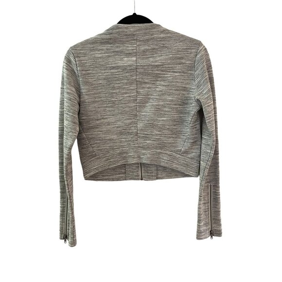 Fabletics Size XS Magnolia Jacket Semi Cropped Gray Stretch Full Zip - Picture 5 of 7